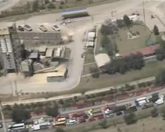 Los disturbios se mantienen sobre la Avenida Boyacá. Foto: Noticias RCN