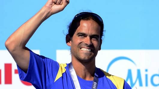 Duque superó a su eterno rival Gary Hunt. Foto: AFP