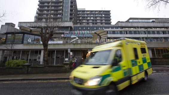 Cafferkey viajó a Sierra Leona como voluntaria para ejercer como enfermera en un centro británico. Foto: AFP