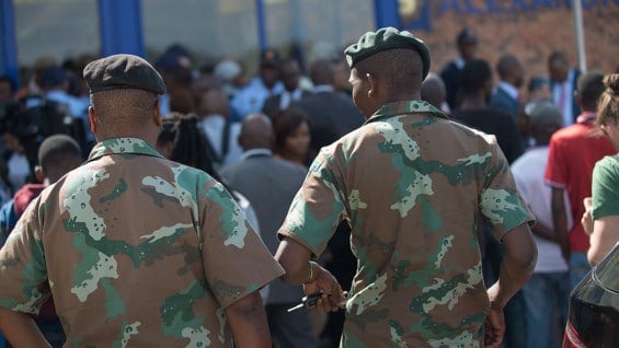Más de 300 personas han sido detenidas por participar en este tipo de actos vandálicos. Foto: AFP