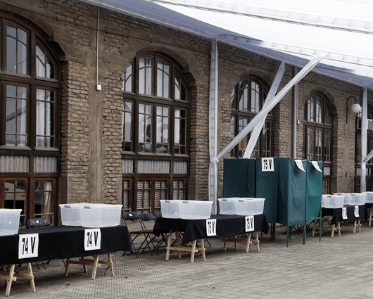 Por primera vez en unos comicios presidenciales y parlamentarios los chilenos no tienen obligación legal de ir a votar. Foto: EFE