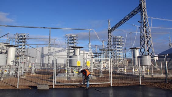 "Necesitamos un mayor esfuerzo y compromiso", dijo el presidente. Foto: AFP