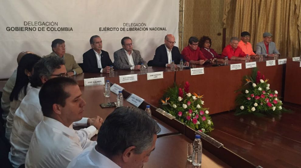 Delegados de paz del Gobierno y del ELN en Caracas, Venezuela. Foto: @EquipoPazGob.