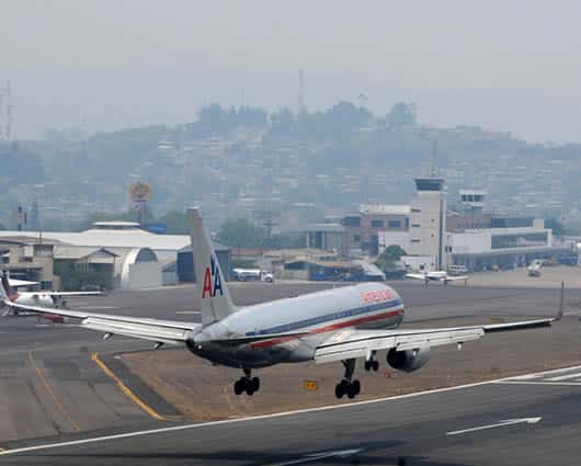 El avión se dirigía de Buenos Aires a Miami. Foto: AFP.