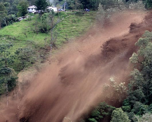 Los socorristas advirtieron sobre la debilidad del terreno. Foto: Archivo AFP