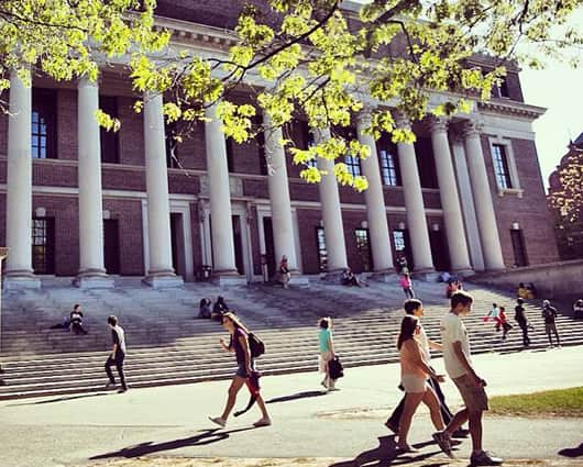 Los edificios del Centro de Ciencias, Thayer, Sever y el Emerson fueron evacuados. Foto: oficial