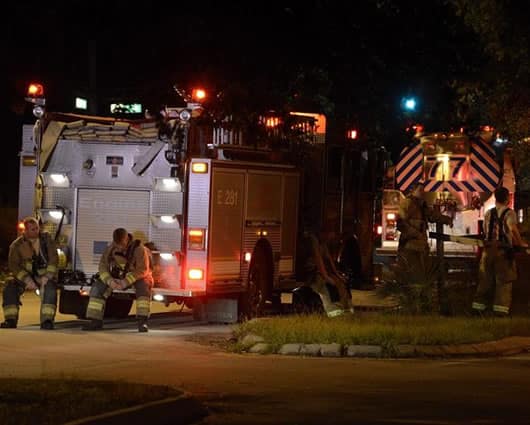 Más de 26 empleados lograron escapar cuando comenzó el incendio. Foto: EFE.