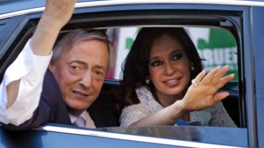 El fallecido Néstor Kirchner y Cristina Fernández. Foto: AFP
