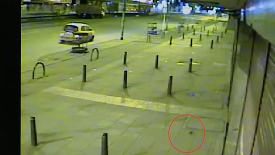 Video del atentado con granada contra un local comercial. Foto: Noticias RCN