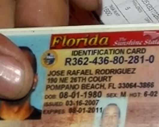 Según las autoridades, el estadounidense conducía un automóvil, en aparente estado de embriaguez.