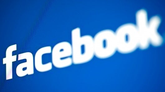 A través de la red social Facebook no se pueden cobrar deudas. Foto: AFP