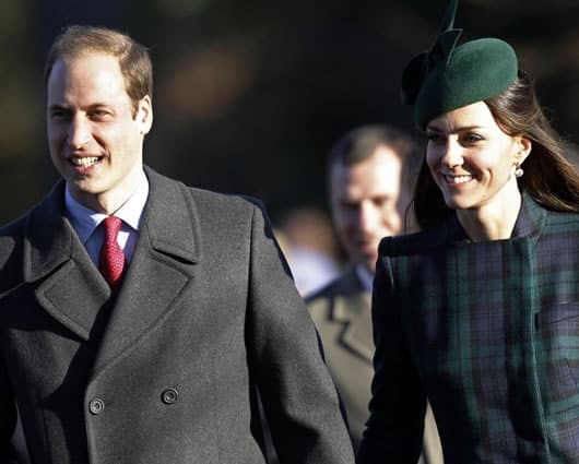 Guillermo y Catalina salieron a pasear y dejaron al bebé en casa. Foto: AFP