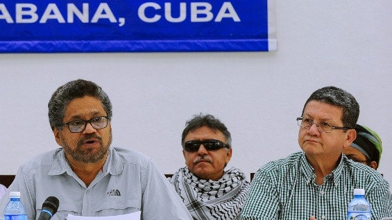 Parte del equipo negociador de las Farc en Cuba. Foto: AFP.