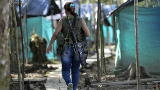 Guerrillera de las Farc. Foto: AFP