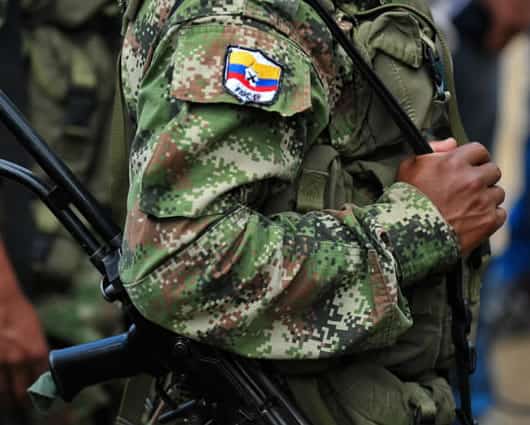 En algunos municipios de Antioquia las votaciones comenzaron con retraso por las condiciones climáticas. Foto: AFP.