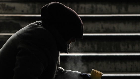 Para la Corte este tipo de actuaciones contra la mujer no debe ser calificado como un homicidio pasional. Foto: AFP