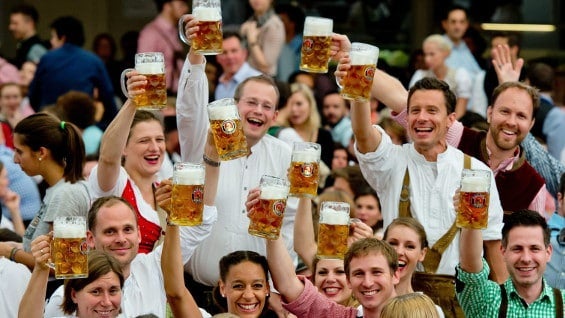 Se espera que más de seis millones de visitantes lleguen a la fiesta. Foto: EFE.