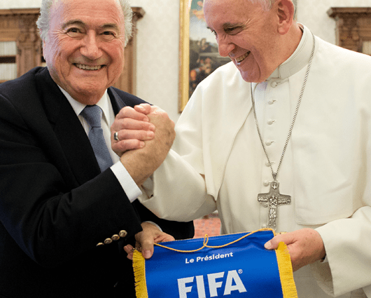 La FIFA destaca la cooperación con las autoridades, como un punto clave para hacerle frente a los ‘amaños’. Foto: AFP.