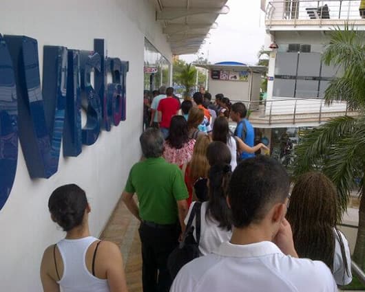 El 16 de diciembre la Superintendencia de Industria y Comercio sancionó a Movistar con una multa de 766.350.000 pesos. Foto: Oficial