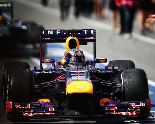 Las escuderías HRT, Caterham y Marussia fueron aceptadas en el 2010.