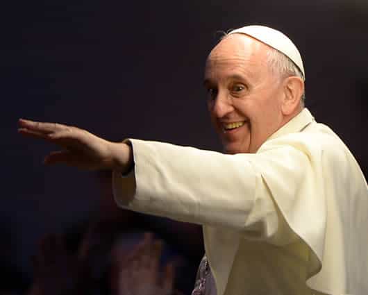 El Papa Francisco durante su visita a la ciudad de Asís. Foto: AFP.