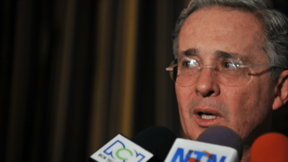 El Centro Democrático apoyaría la decisión del Gobierno frente a Venezuela.