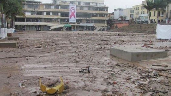 Unas 102 familias resultaron afectadas por la tragedia. Foto: ‏@jalvarezdiazz