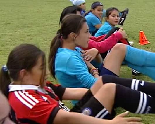 El fútbol femenino infantil fue presentado en el marco del Festival de Verano en Bogotá.