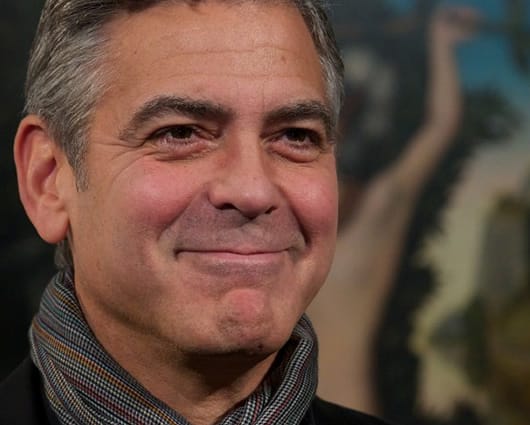 Diferente a sus anteriores conquistas, la futura esposa del actor es una abogada especializada en derecho internacional y derechos humanos. Foto: AFP