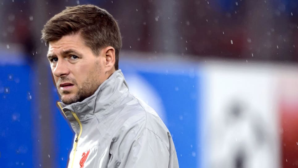 Steven Gerrard, el emblemático capitán del Liverpoo. AFP