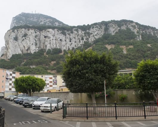 España aseguró que el istmo no se encuentra entre los espacios cedidos al Reino Unido en virtud del Tratado de Utrecht. Foto: AFP