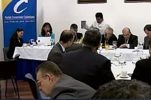 El presidente del Congreso se reunirá con los presidentes de los diferentes partidos políticos.