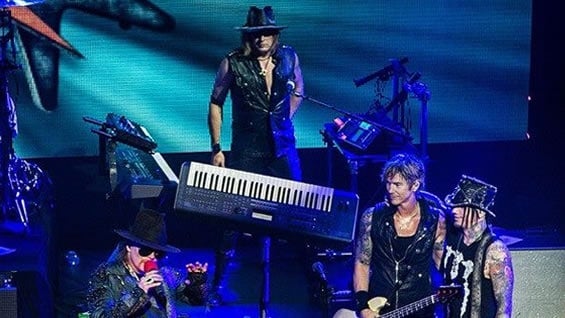 El líder de la banda afirmó que no demandará a los Guns N' Roses.