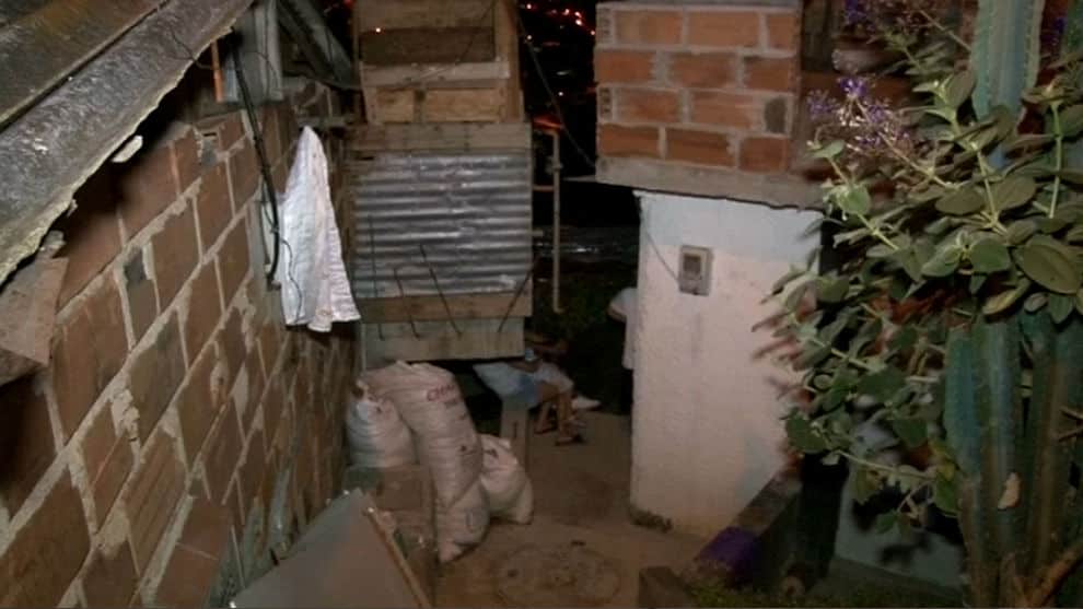 Según los vecinos, la mujer no era vista desde hace cuatro días. Foto: NoticiasRCN.com