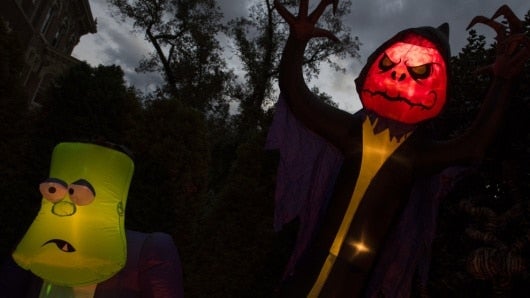 El 31 de octubre habrá toque de queda. Foto: AFP
