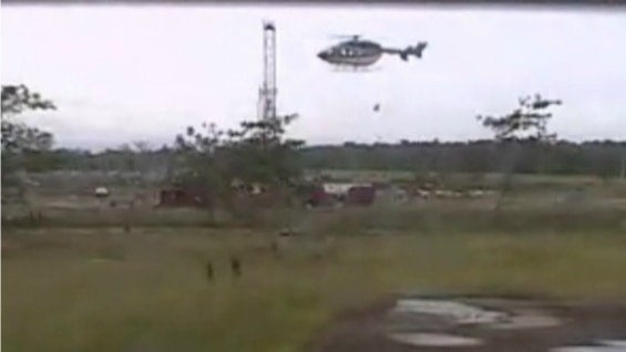 El helicóptero en emergencia.