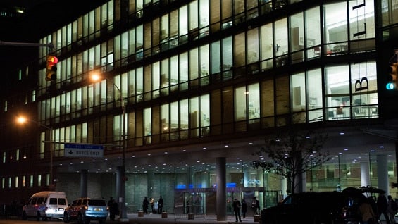 El paciente está ingresado en el hospital Bellevue. Foto: AFP.