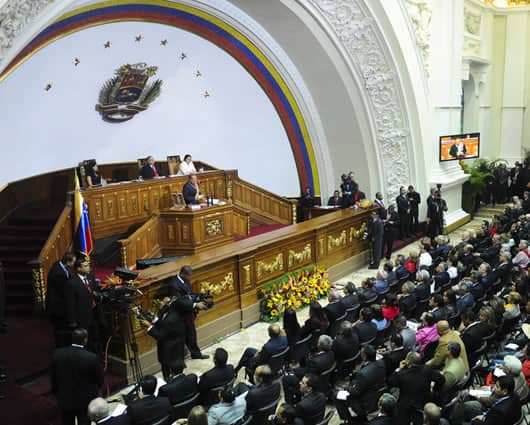 Venezuela abrirá los archivos de los cuerpos de inteligencia. Foto: AFP.