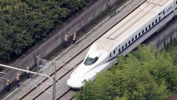 El fuego, que fue apagado rápidamente, estalló en el primer vagón, no muy lejos de la locomotora. Foto: AFP