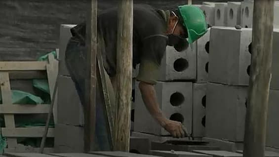 Los escombros son recogidos en viviendas o el espacio público. Foto: Noticias RCN.