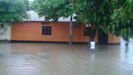 Fuertes lluvias en Tamalameque. Foto: @dimaty62