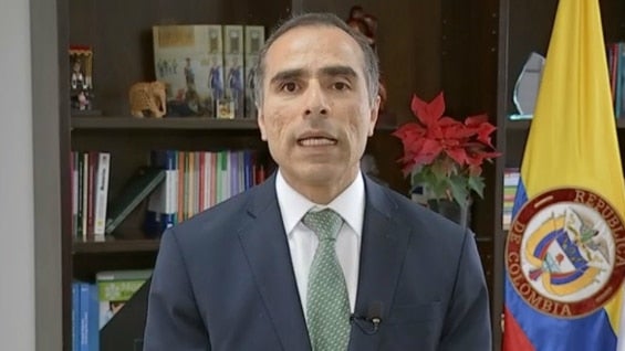 El superintendente de Salud encargado, Luis Fernando Cruz Araujo.