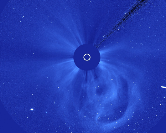El pequeño núcleo del cometa aún se mantiene en órbita. Foto: EFE