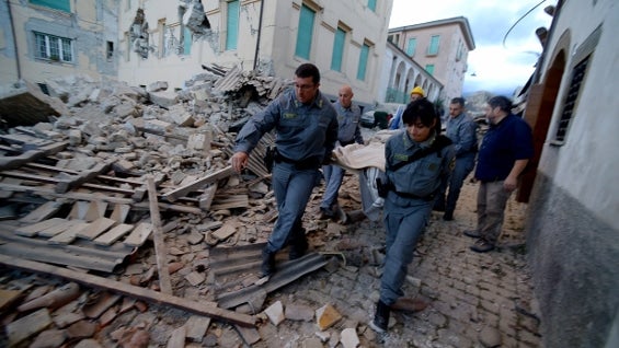 Localidad de Amatrice tras el sismo. Foto: AFP.