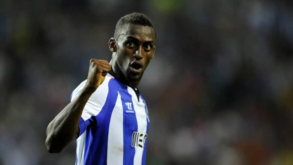 Martínez fichó por el Oporto en el verano de 2012 procedente del Jaguares mexicano. Foto AFP