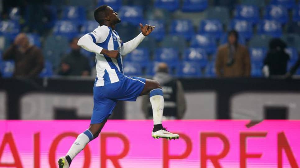 Los dos tantos ayudan a Jackson Martínez en su lucha por ser el mejor marcador del campeonato luso. Foto Oficial.