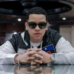 J Álvarez revoluciona la escena del género urbano con ‘Quiero