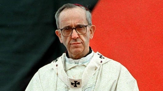 Foto de archivo del entonces arzobispo de Buenos Aires, Jorge Mario Bergoglio. Foto Agencia AFP