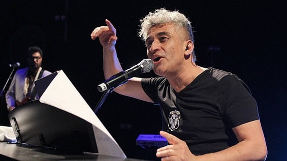 Jorge González alcanzó la fama como vocalista y líder de Los Prisioneros.