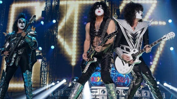 El grupo celebra su cuarta década de carrera artística.